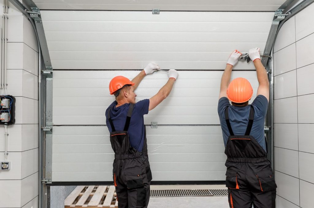 Finding Garage Door Maintenance Near Me in Sacramento, CA: What to Look For