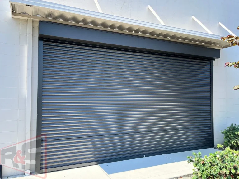 How to Choose the Right Commercial Rolling Door